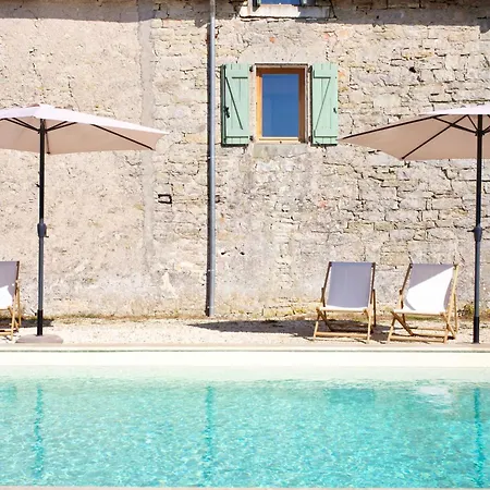 Casa de Férias Maison Saint-martin Calvignac